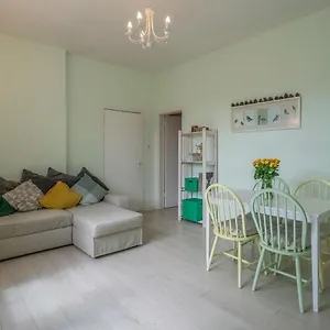  Apartment Pass The Keys Spacious Flat At Royal Mile